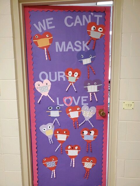 Decorating contest 3